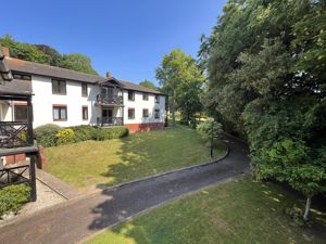 Photo 9- click for photo gallery